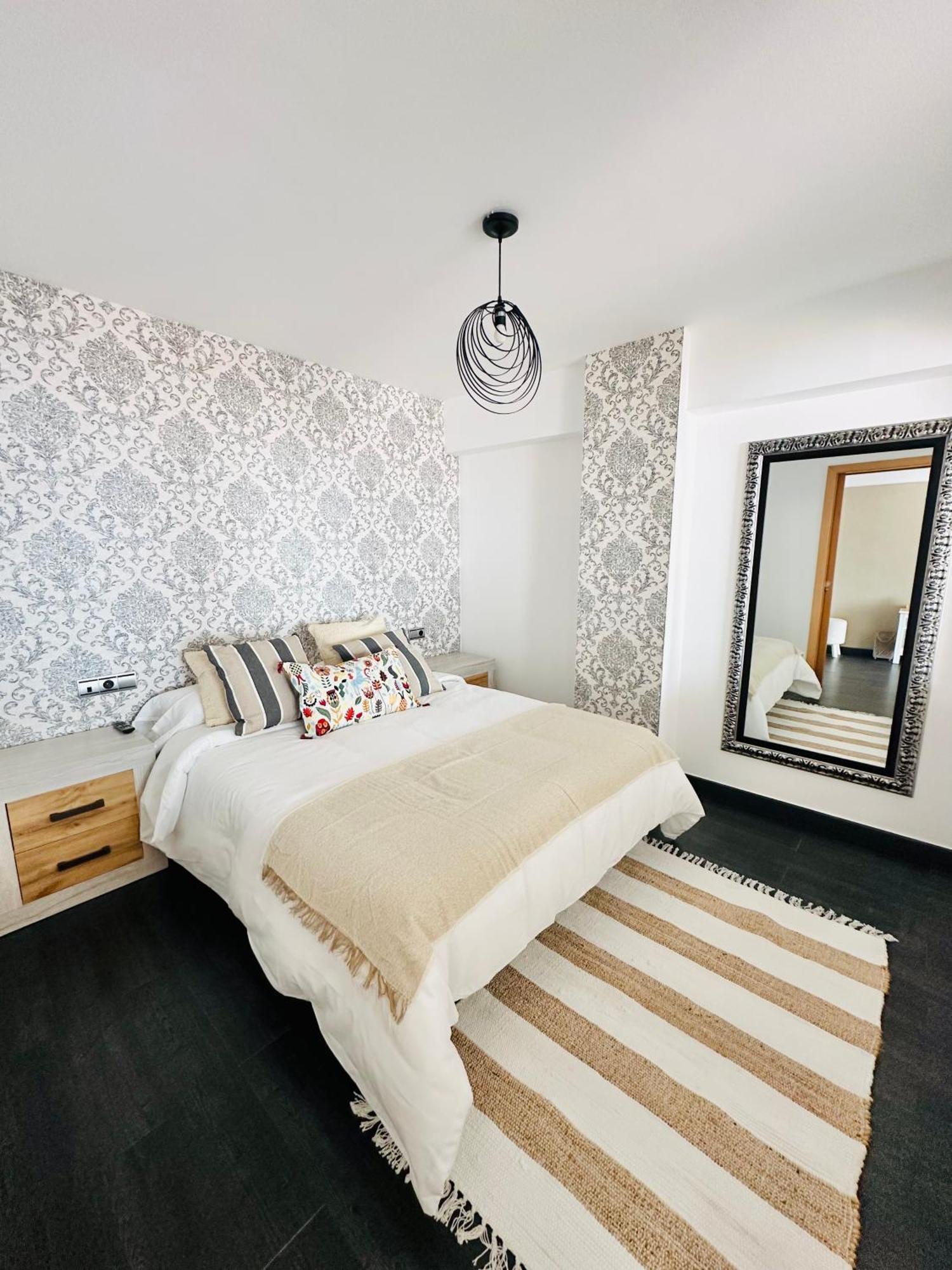 Frente A La Playa Apartamento Boutique En מארבלה מראה חיצוני תמונה
